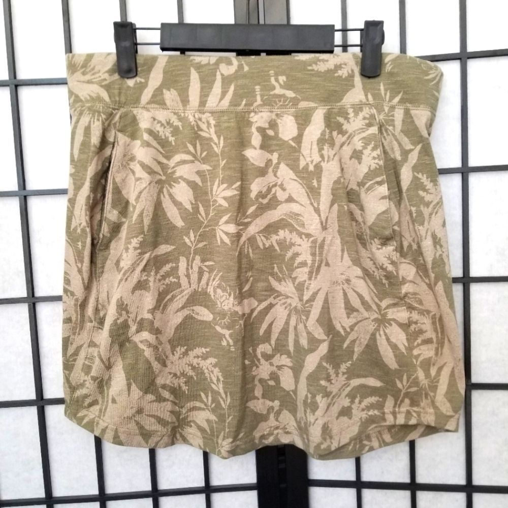 Columbia Knit Skirt with Pockets, Olive Green, Athletic Athleisure,  Tropical